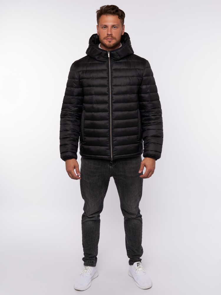 Мужская демисезонная куртка DARIO BELTRAN 23312 черная Артикул 23312  Цвет: черный  Длина 70см  Наполнитель: EcoDown   Размеры: M,L,XL,XXL,XXXL